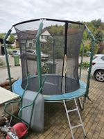 Trampolin mit Sicherheitsnetz – ab 1 Franken