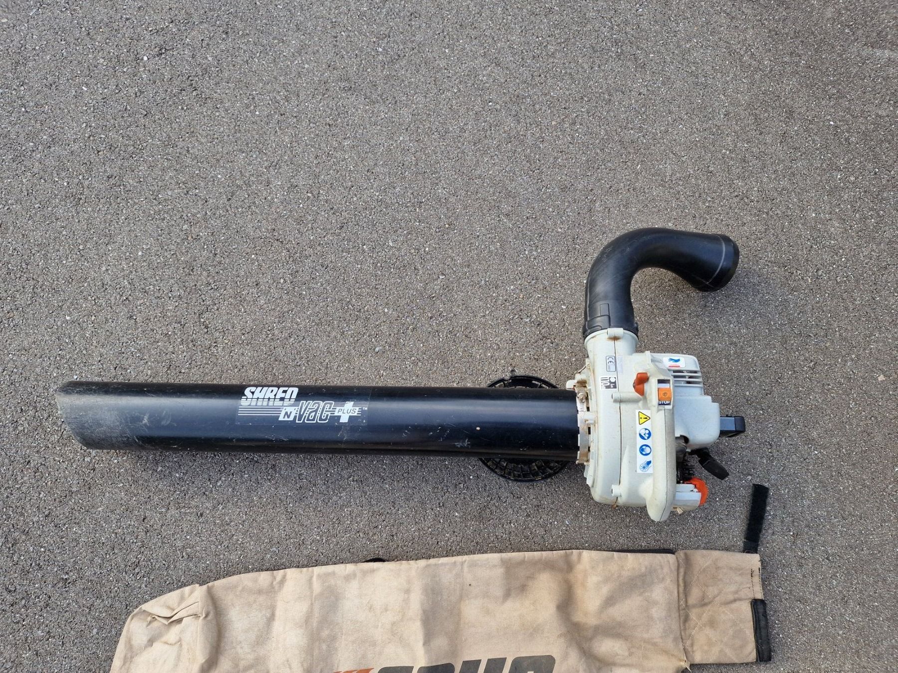 Trinciatrici: Benzin Saughäcksler ES-2400 shred 'n' vac – Usato da Buchrain venduto da Sssschaller 1