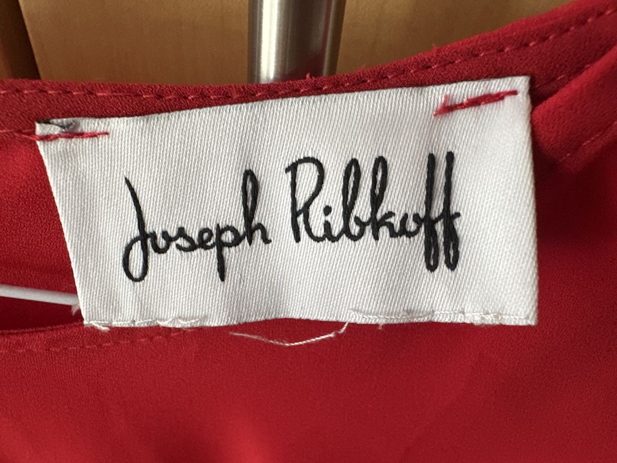 Blusen: Joseph Ribkoff Bluse, rot, ca. Gr. 40. – Gebraucht aus Buchs SG von Sunie 1