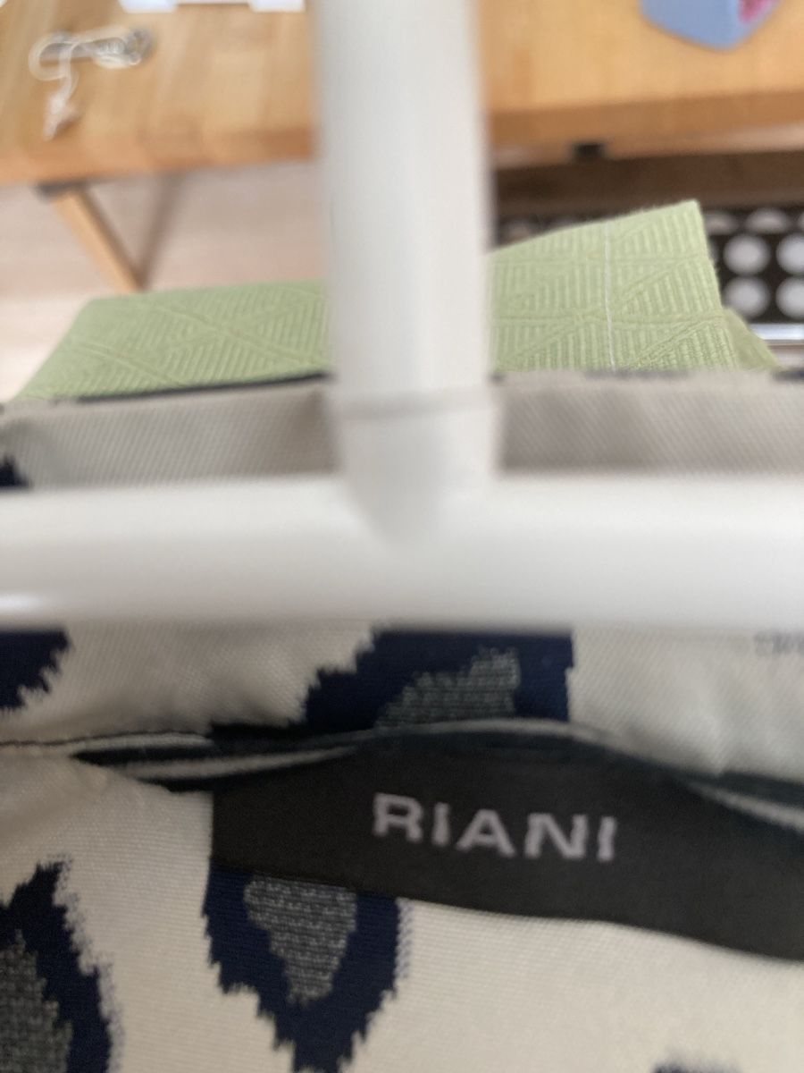 Riani Mäntel: Riani Mantel 46 – Gebraucht aus Schaffhausen von christamawe 6