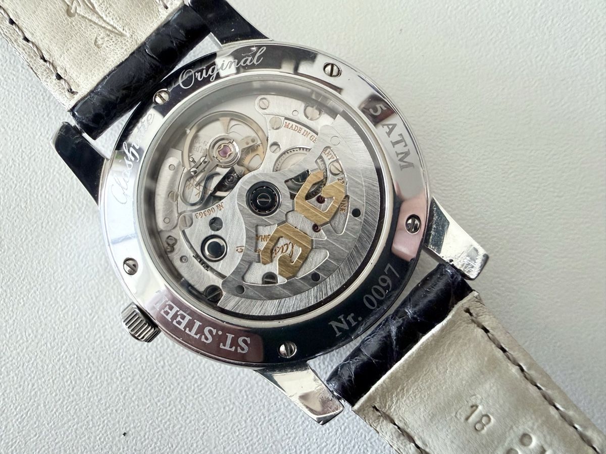 Glashütte Uhren: GLASHÜTTE Original Senator Automatic Date, New Alligator str – Gebraucht aus Le Mont-sur-Lausanne von LycaGallery 5