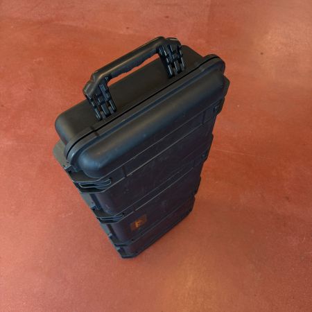 Robuster Hartschalen- / Equipment Case mit Rollen