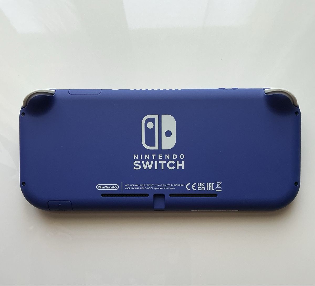 Nintendo Konsolen: Nintendo Switch Lite Blue – Gebraucht aus Schönenwerd von  1