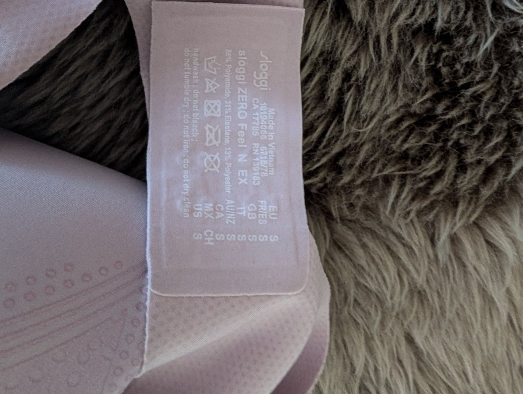 Sloggi Altra biancheria intima: BH Sloggy Zero Feel N EX Gr S – Usato da Appenzell venduto da Pontigui2007 2