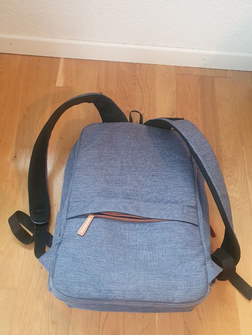 Nordace Zaini: Nordace Rucksack/Laptoprucksack - Grau-Blau – Usato da Moosseedorf venduto da Sonnenschein.. 2