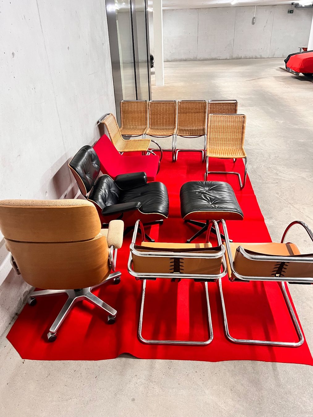 Eames Chaises: DESIGN-KONVOLUT - EAMES- MIES V. D. ROHE - OFFECT - GIROFLEX – D'occasion à Ermatingen par DEESSEM 2
