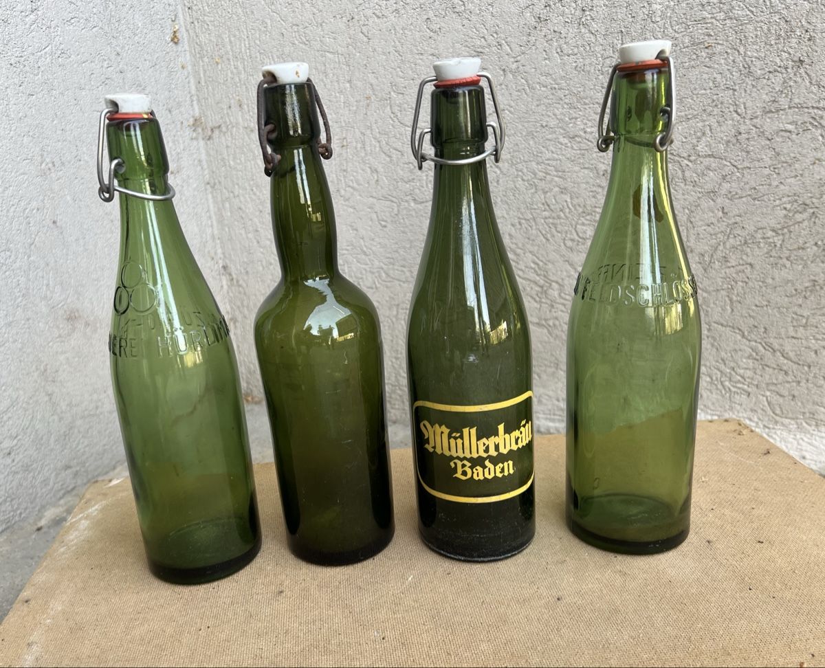 Bicchieri, Caraffe & Bottiglie: 4 ältere Bierflaschen – Usato da Ehrendingen venduto da nz9_y29p