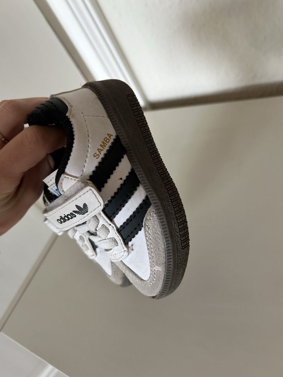 Adidas Scarpe per ragazzi: adidas gr 22🧡 – Usato da Basel venduto da Nicetohave13 2