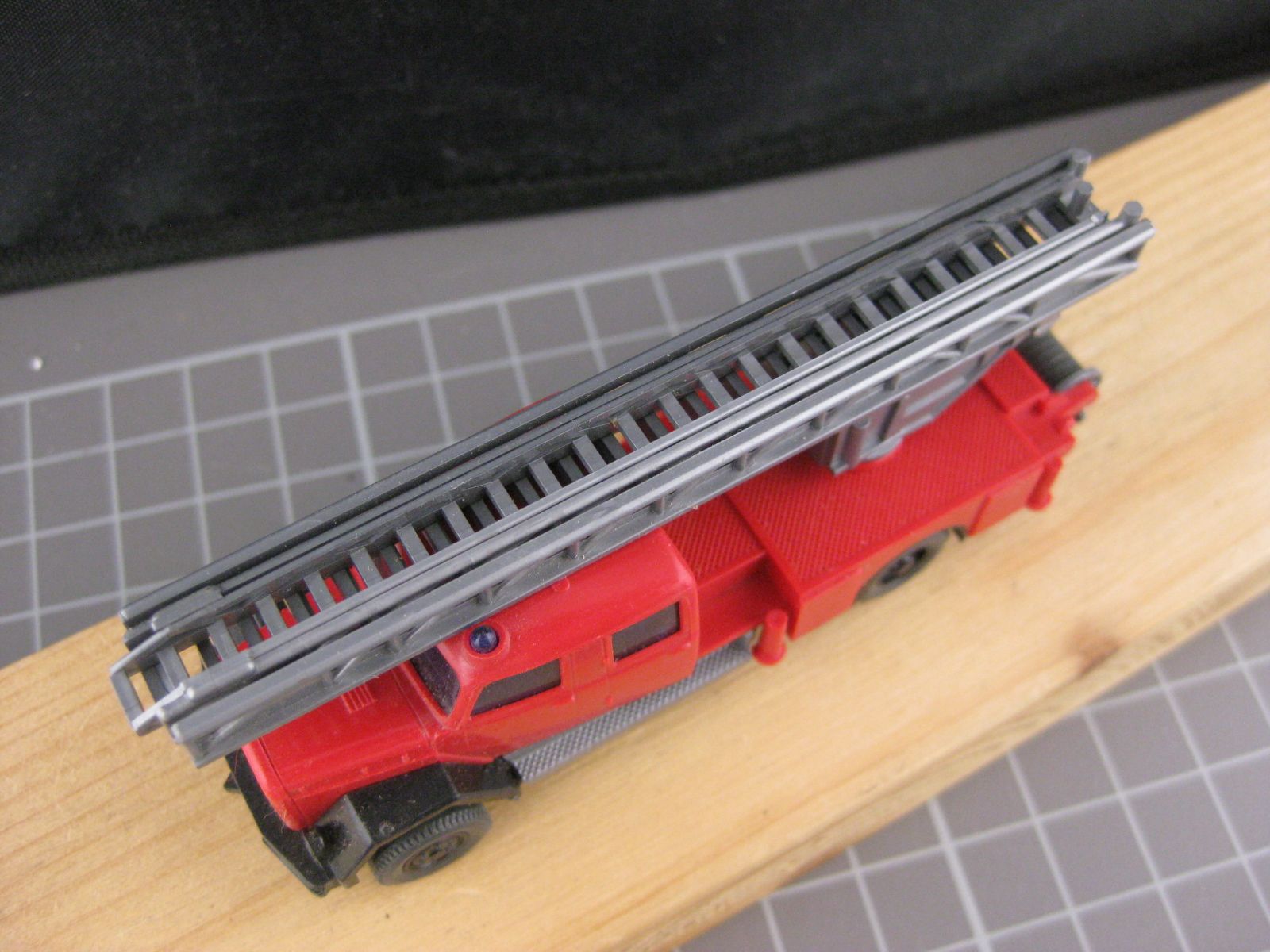 Modellini di ferrovie: Wiking Feuerwehr Drehleiter – Usato da Malters venduto da Marosko 2