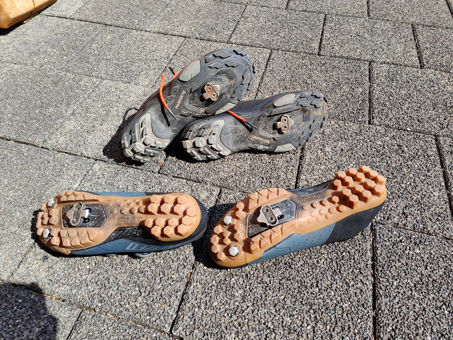 Shimano Scarpe da donna: 2 Bikeschuhe Klickpedalen Shimano Gr.41 + Specialized Gr. 40 – Usato da Mels venduto da velo-city 1