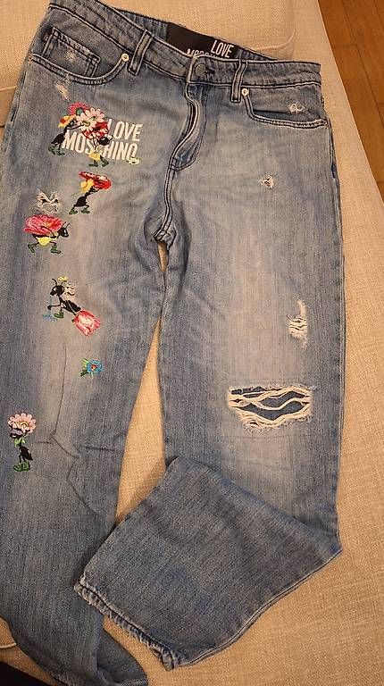 Jeans: Jeans Moschino – Gebraucht aus Breganzona von 4lucy4