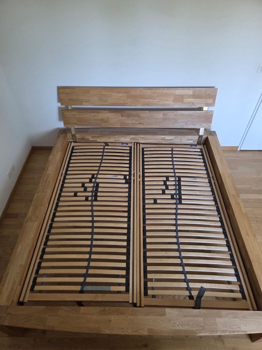Letti: Vollholz Bett 180x200 – Usato da Bülach venduto da Mellinchen30