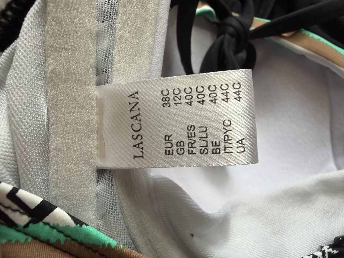 Costumi da bagno & Bikini: 2 Bikinis in gutem Zustand Gr 38 – Usato da Urdorf venduto da worldaround 4