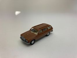 Mercedes 250T ockerbraun