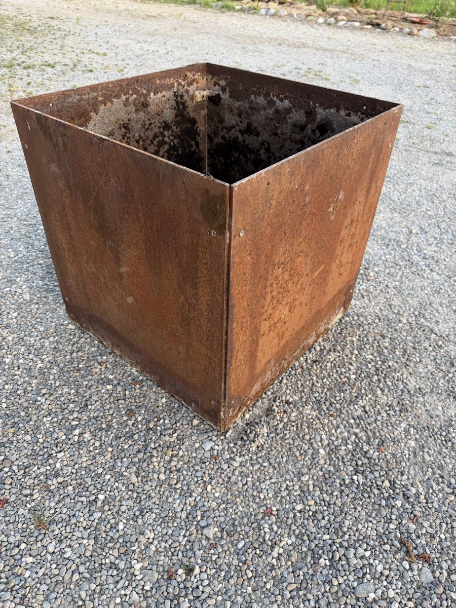 Vasi per fiori: Metall/Stahl Blumentopf – Usato da Hittnau venduto da Dbitte 2
