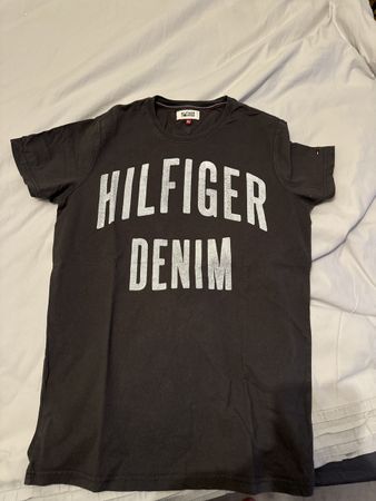 Tommy Hilfiger