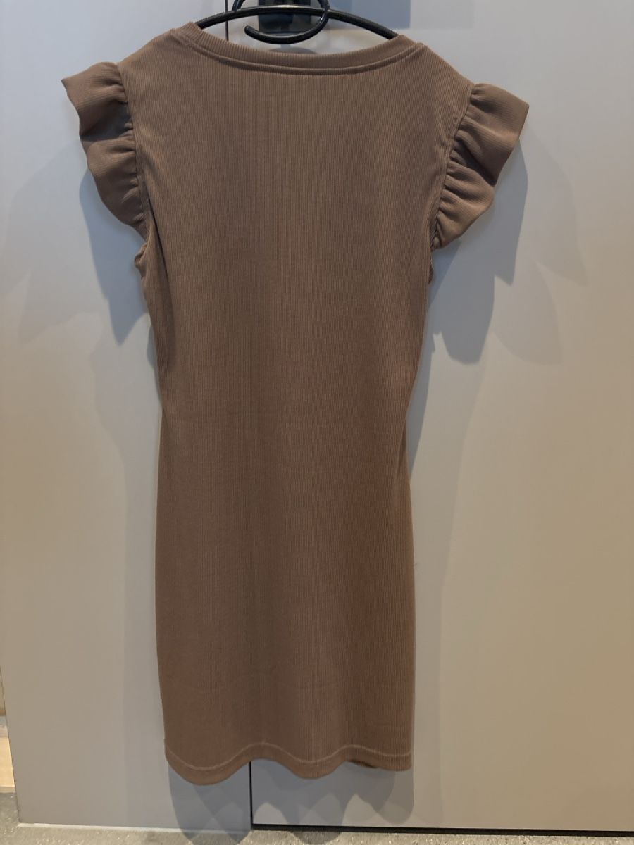 Vestiti: Sommerkleid Braunes Rippstrickkleid Grösse – Usato da Rorschacherberg venduto da Kpas 1