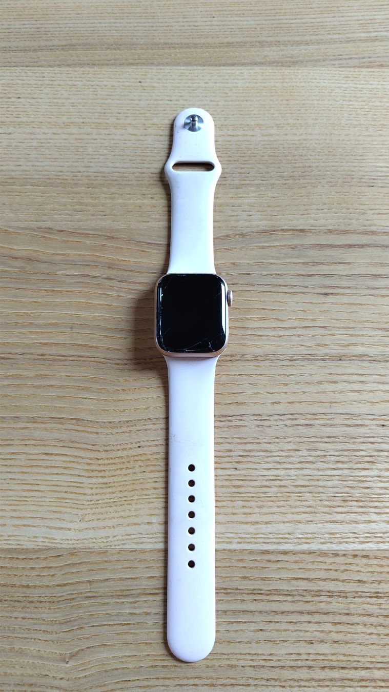 Apple Smartwatch: Apple Watch Series 6, 40mm, Rosa. – Usato da Bolligen venduto da PhilHan 4