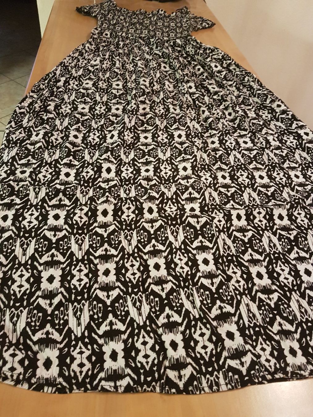 Vestiti: Robe taille L marque Chicorée – Usato da Villiers venduto da san_jn5w 1