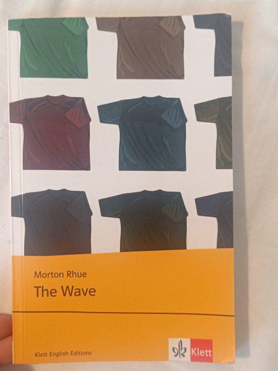 Bücher: The Wave / Morton Rhue – Gebraucht aus Feuerthalen von SeMiUnt