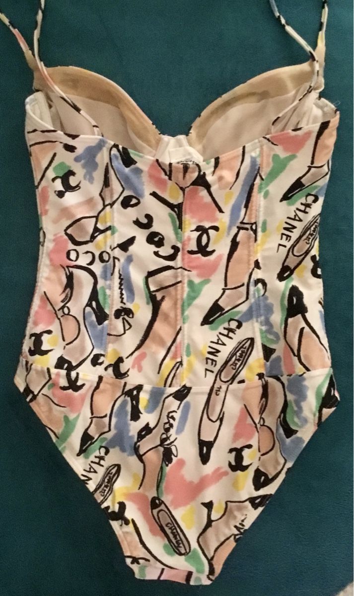 Chanel Costumi da bagno & Bikini: Chanel Badeanzug Vintage Neuwertig – Nuovo (secondo la descrizione) da Schlieren venduto da Jeajet 6