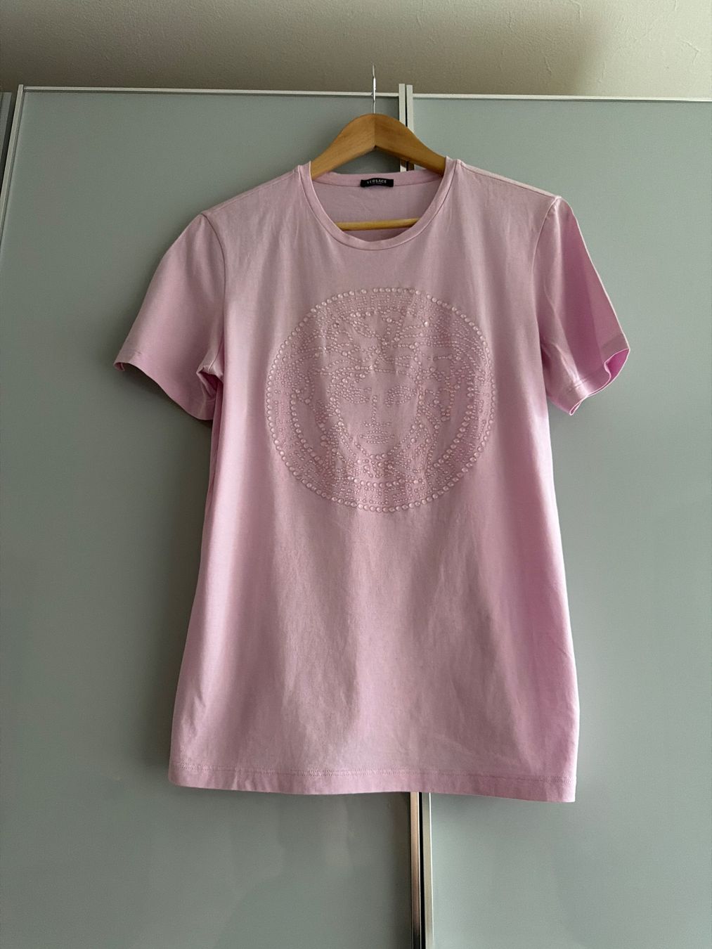 Versace T-shirt: Versace T-shirt – Usato da Dübendorf venduto da MariaS.