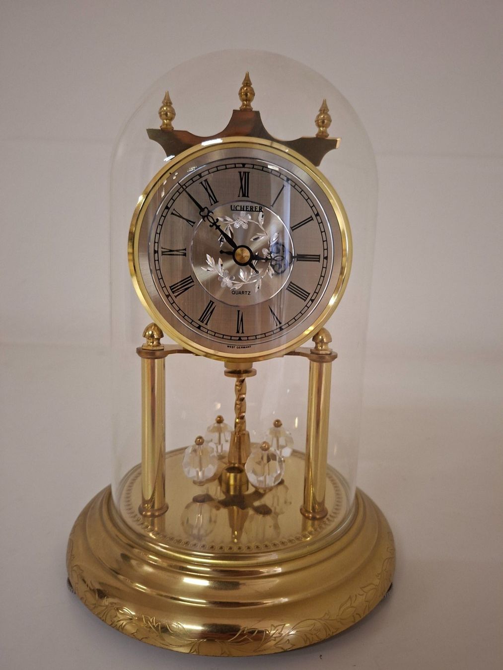 Orologi da terra & Orologi da parete: Ucherer Quarz 400 Tage Uhr – Usato da Wettingen venduto da Wendemarket 1
