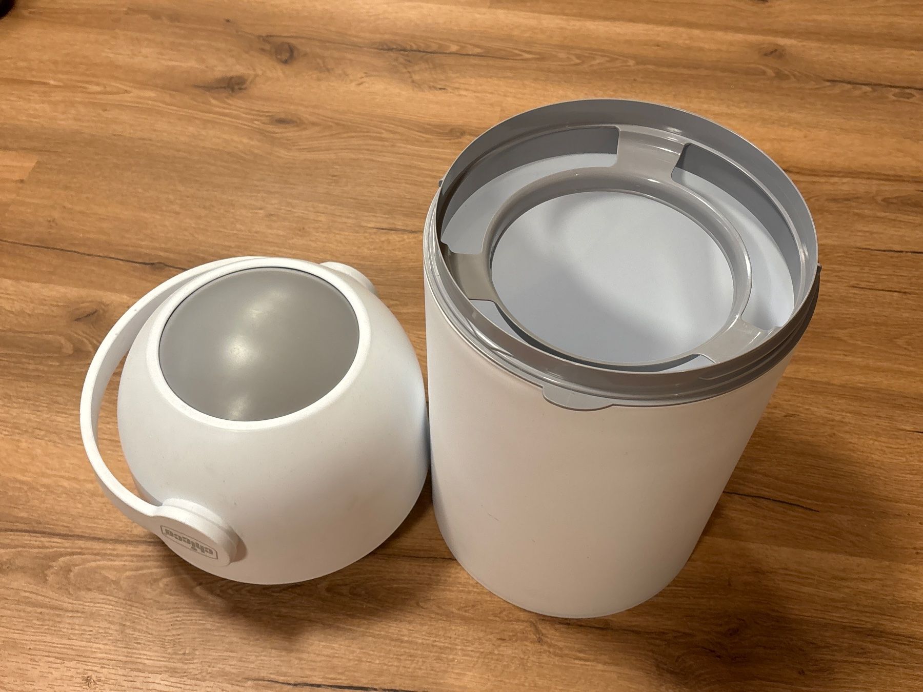 Chicco Abfalleimer: Windeleimer Chicco weiss guter Zustand – Gebraucht aus Zürich von Flake 1