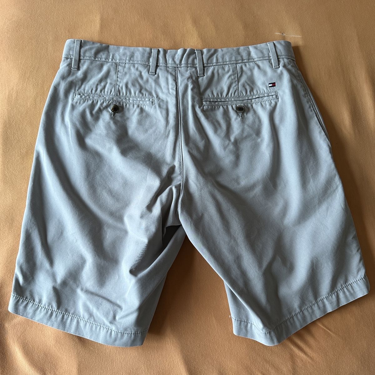 Tommy Hilfiger Hosen: Tommy Hilfiger Shorts – Neu (gemäss Beschreibung) aus Wallisellen von Last_Chance_Sale 2