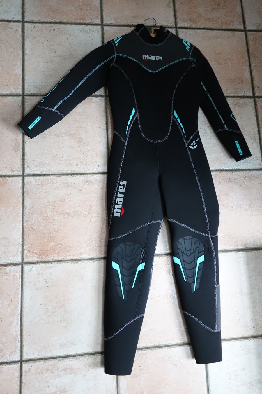 Mares Mute per immersioni: Nasstauchanzug Mares Evolution Lady 4/L NEU – Nuovo e nell'imballaggio originale da Horw venduto da Kiriku0 1