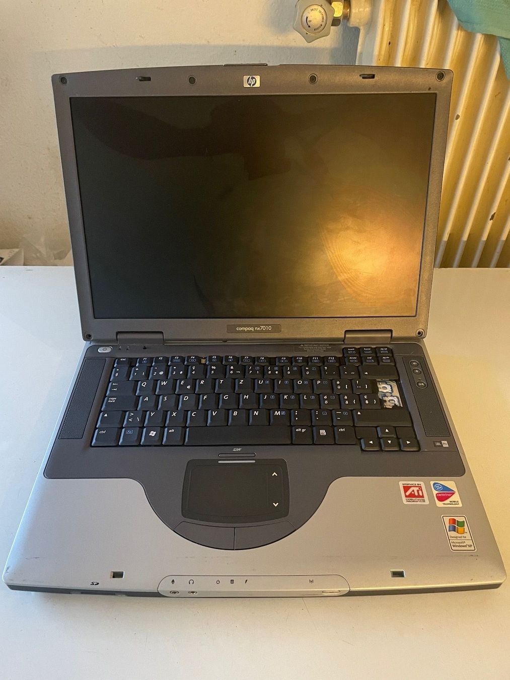 Compaq Notebooks: Portable hp compaq   nx7010 défectueux – Defekt aus moudon von faucheur2 1