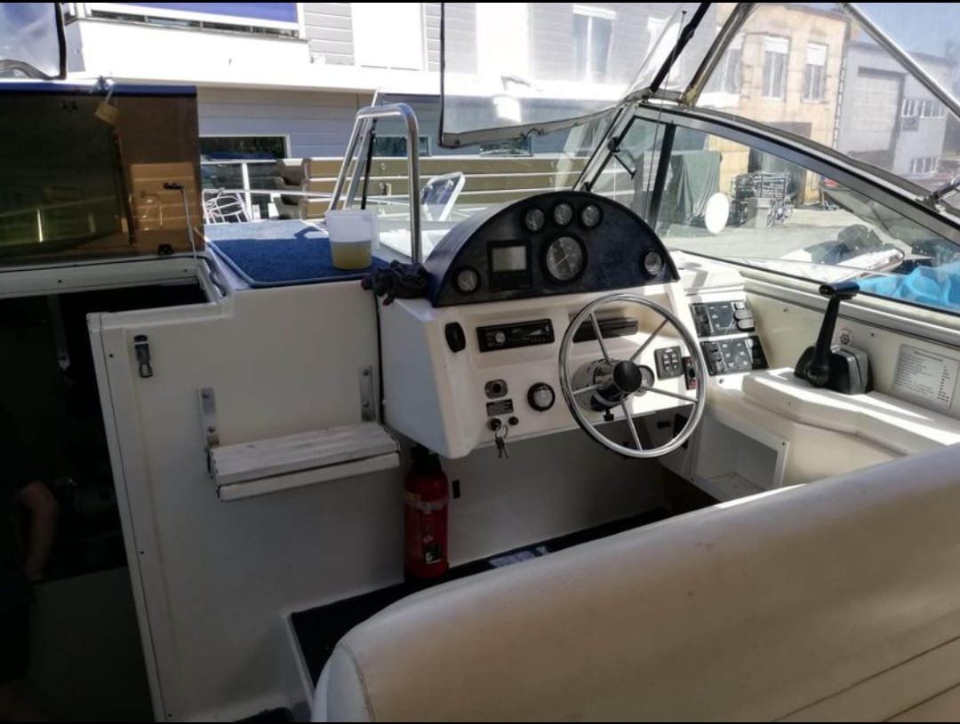 Imperial Boote: IMPERIAL SPORT KABINENBOOT . Eintausch möglich – Gebraucht aus Avenches von BOOTTRANSPORTE 5