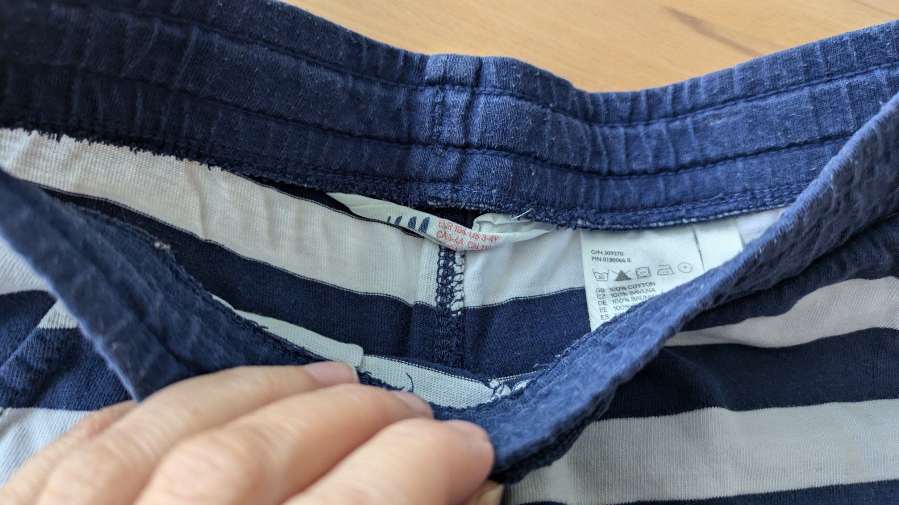 Pantaloni: Sweathosen Set - kurze Hosen Set - ab 104 – Usato da Staufen venduto da Fleby84 4
