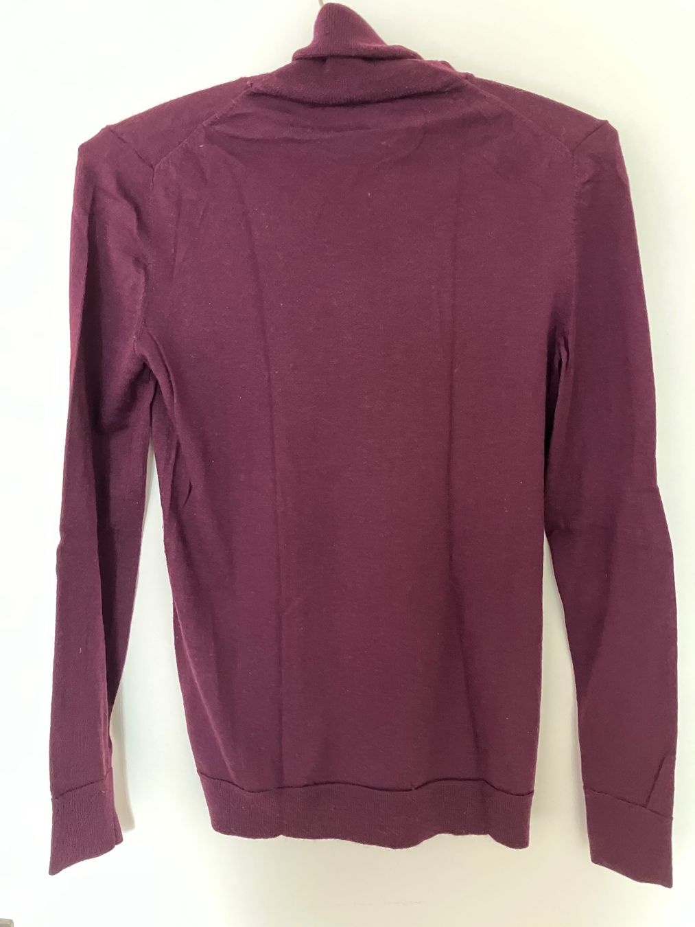 Gap Maglioni & Felpe: GAP Rollkragenpullover Bordeaux aus Merinowolle, Gr. S – Usato da Thalwil venduto da ansae17 1