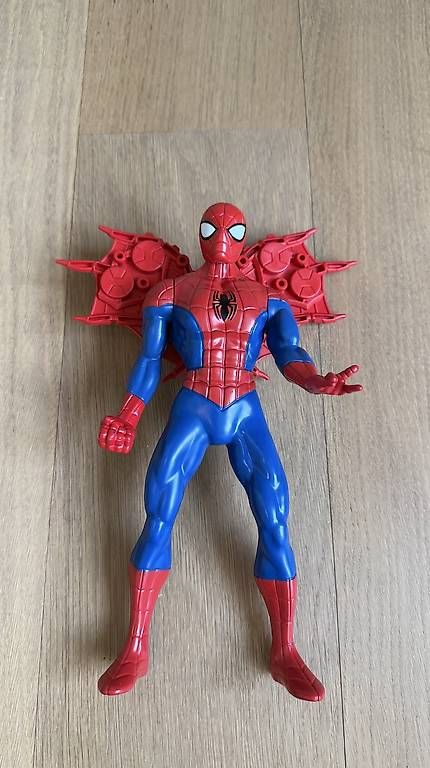 Statuette: div. Superhelden  – Usato da Steinhausen venduto da inmumi 2