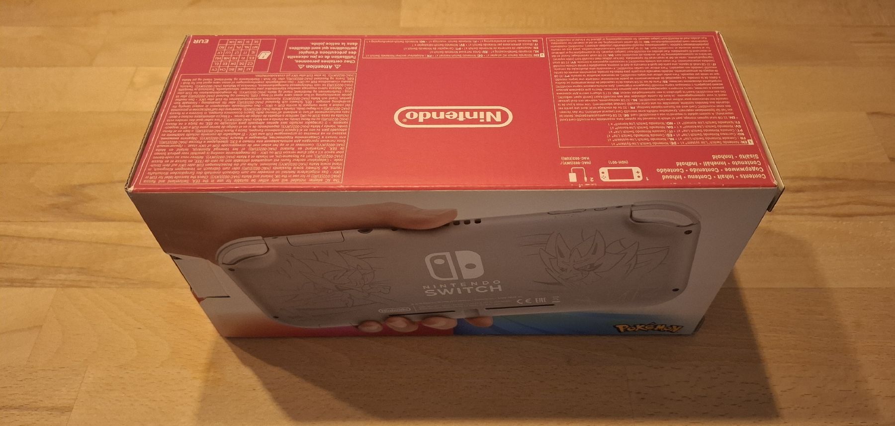 Nintendo Console: Switch Lite - Pokemon Zacian & Zamazenta Edition. – Usato da Nottwil venduto da Jonbo9 2