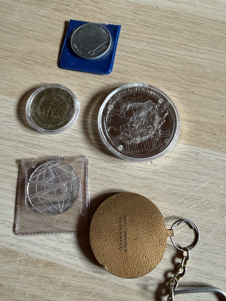 Tutti le monete: Lot de 5 pièces  – Usato da La Sagne VD venduto da jeliquidetout 1