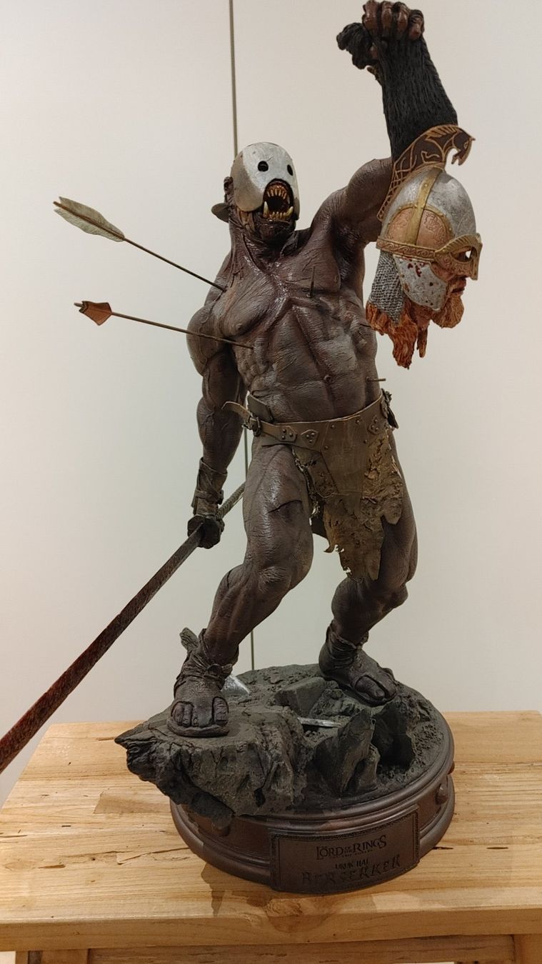 Figuren: Sideshow HERR DER RINGE URUK HAI BERSERKER EXCLUSIVE VERSION – Gebraucht aus Schwändi GL von Petra2134 3