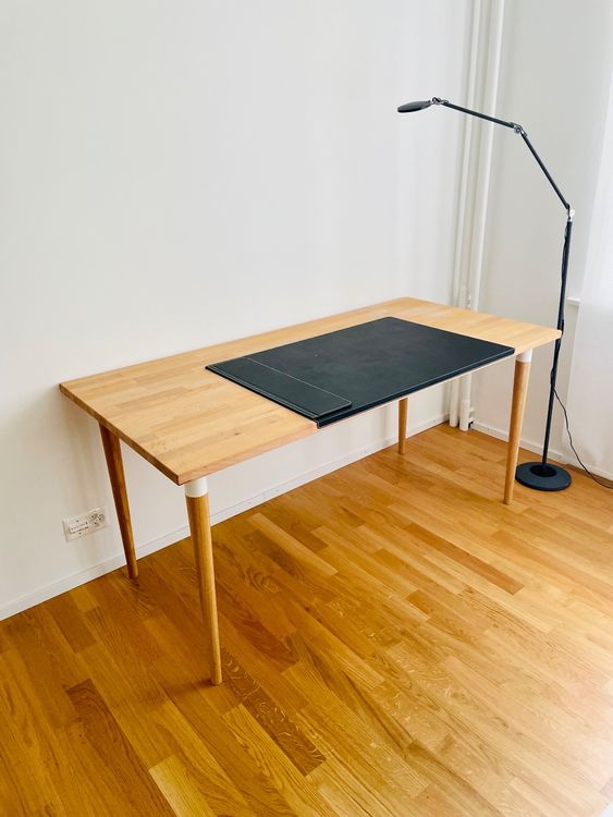 Ikea Büro Tisch / Office desk Kaufen auf Ricardo