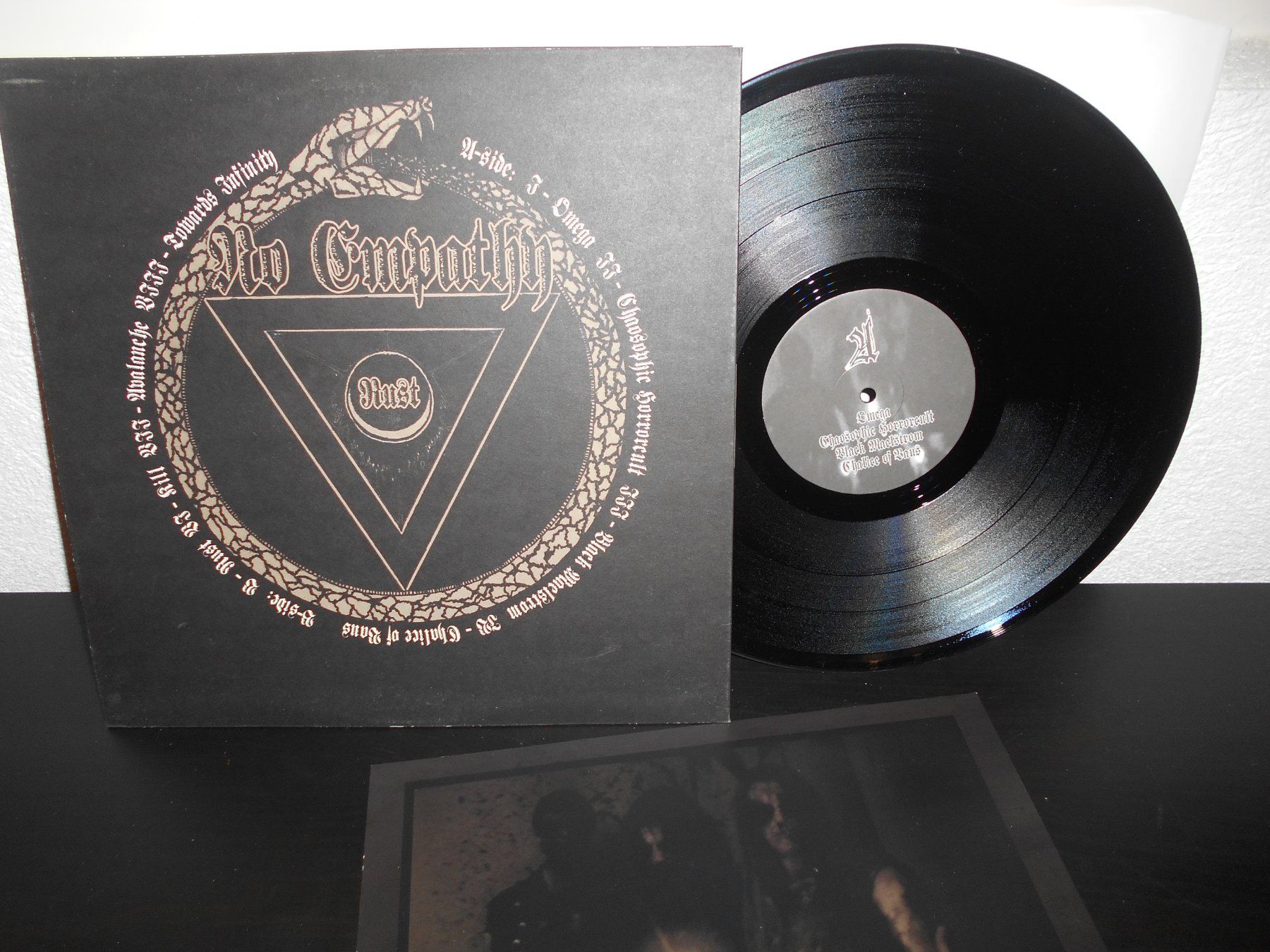 Schallplatten: No Empathy  – Rust / 2010 – Gebraucht aus Aarberg von witchhunter01 1