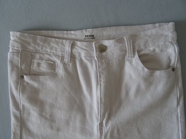 Jeans: Jeans kurze Hose weiss Gr. 40 – Nuovo (secondo la descrizione) da Bazenheid venduto da Aebi55 1