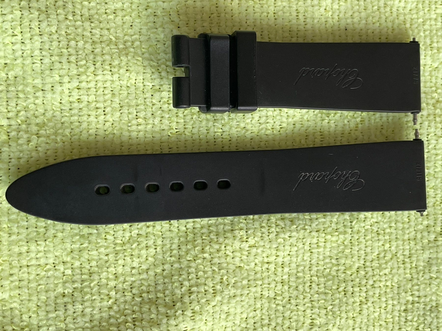 Chopard Bracciali & Braccialetti: Chopard Kautschukband schwarz Neu – Nuovo (secondo la descrizione) da Schönenwerd venduto da Micro.67 1