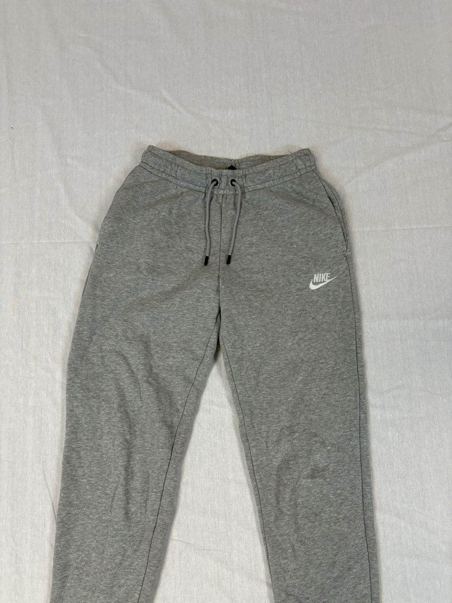 Nike Pantaloni: Nike Trainerhose – Nuovo (secondo la descrizione) da Lindau venduto da KT_Vintage 1