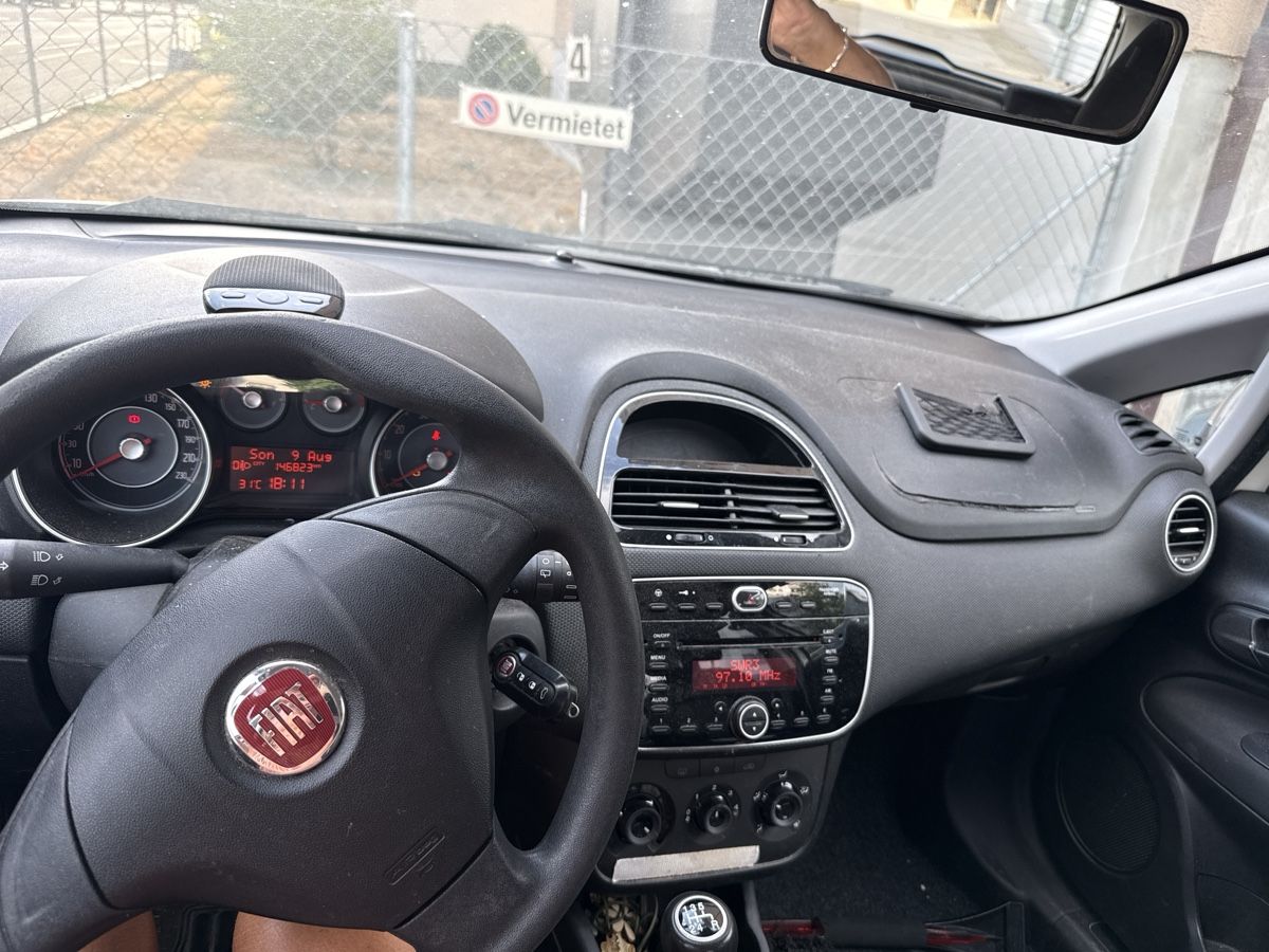 Automobili: Fiat Punto, 1.2 8V- ab Platz – Usato da Amriswil venduto da used2use 5