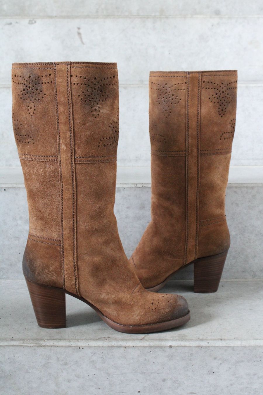 Prada Scarpe da donna: Car Shoe by Prada Suede Leather Boots – Usato da St. Gallen venduto da look-twice 3