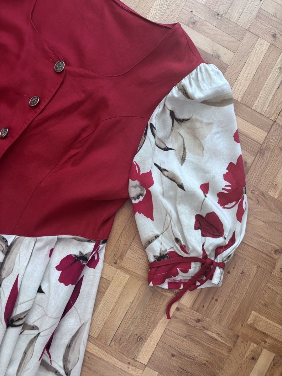 Kleider: Sommerkleid Gr 42 – Gebraucht aus Schliern b. Köniz von Puffin48 2