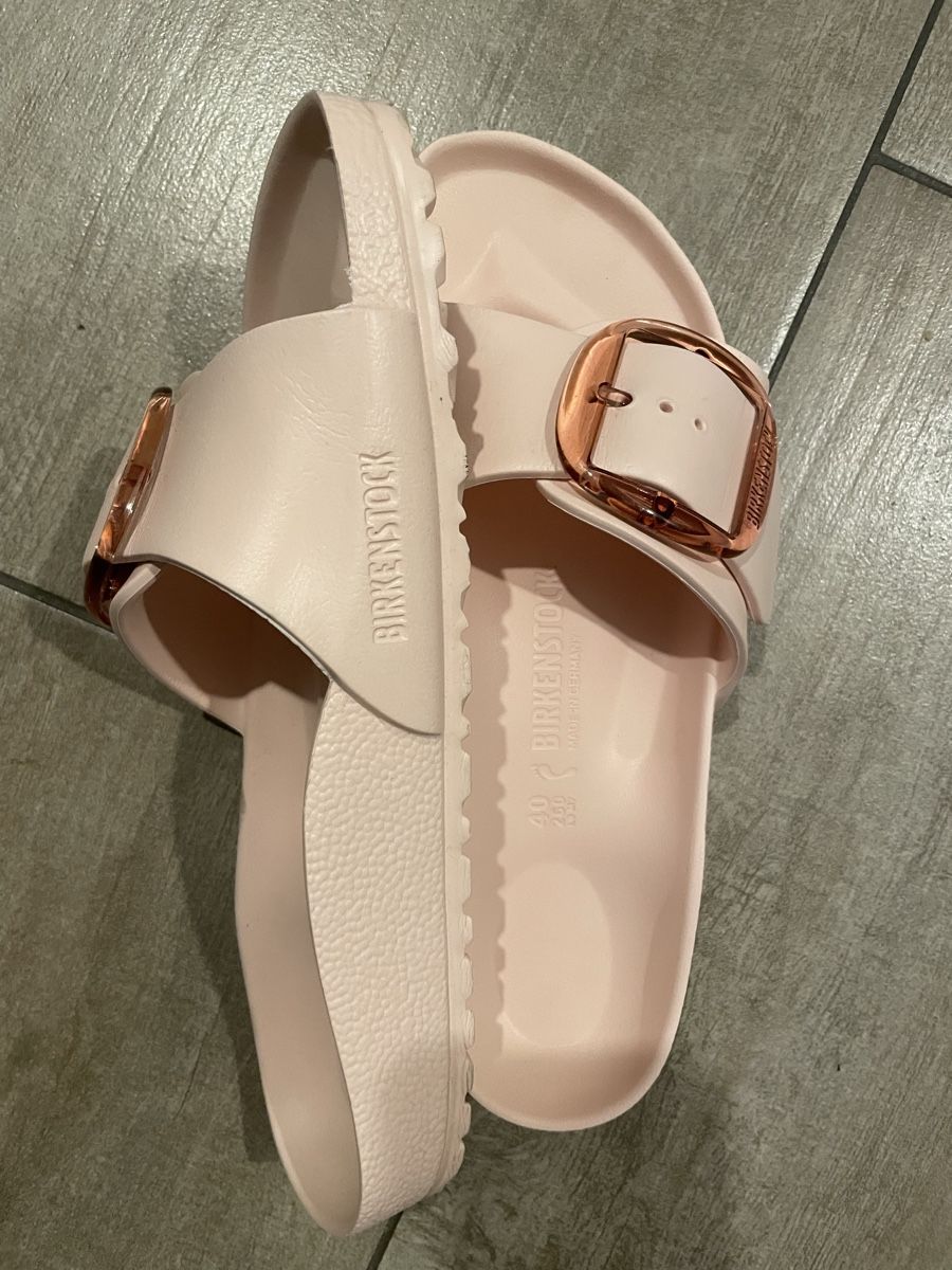 Birkenstock Scarpe da donna: Birkenstock  pink Grösse 40 fast neu – Usato da Emmenbrücke venduto da Tanjawicki 1