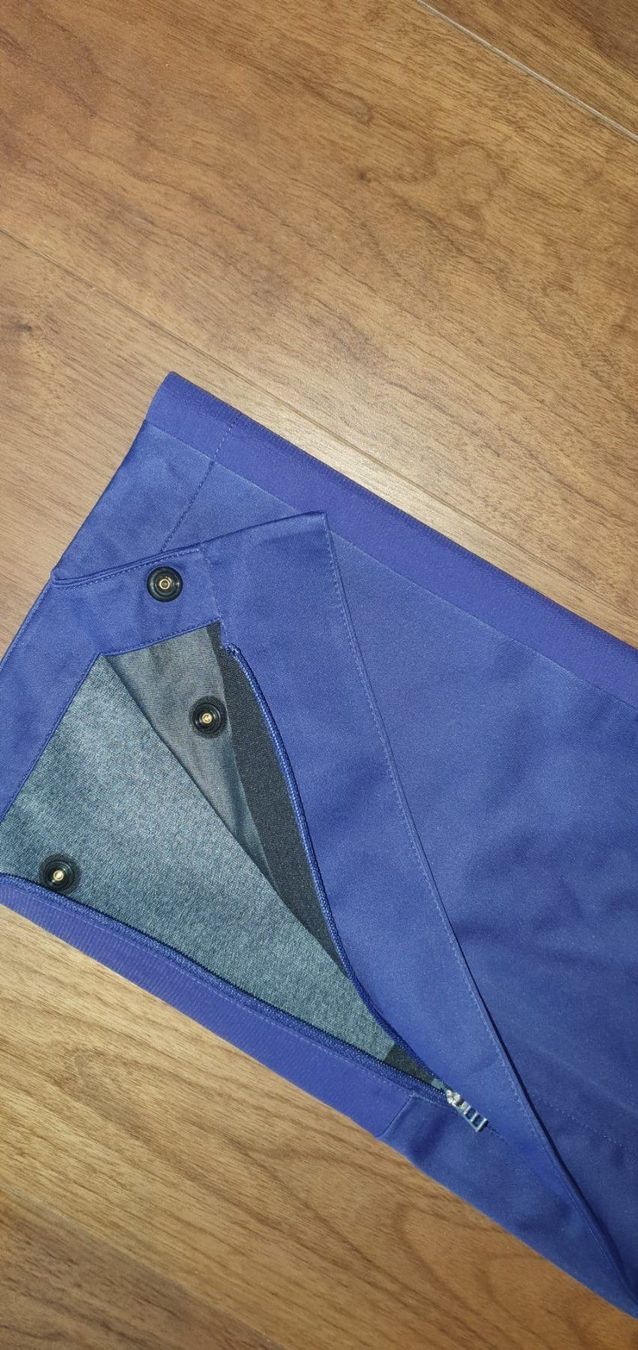 Nike Pantaloni: Pantalons Nike GOLF waterproof stretch - S – Nuovo (secondo la descrizione) da St-Sulpice VD venduto da juhdu 4