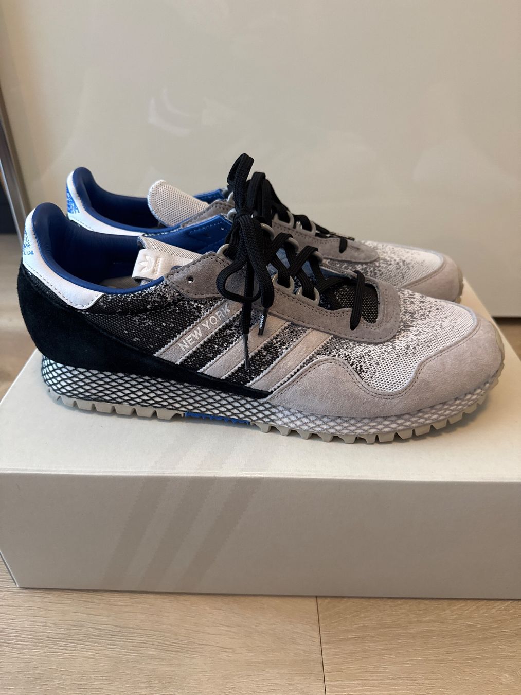 Adidas Scarpe da uomo: Adidas New York Hanon Grösse 46 – Usato da Wädenswil venduto da Sneakerio 2