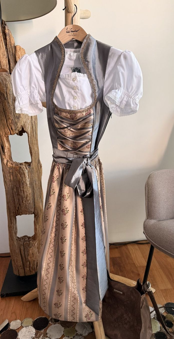 Vestiti: wunderschönes Dirndl Gr. 34, Hammerschid, mit Bluse & Tasche – Nuovo (secondo la descrizione) da Weisslingen venduto da Gepy1 1